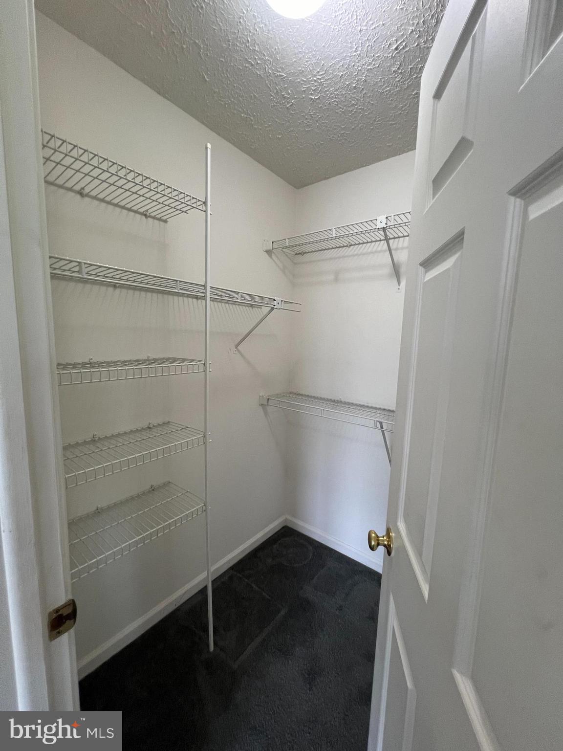 STUART MECHANIC - Residential Lease