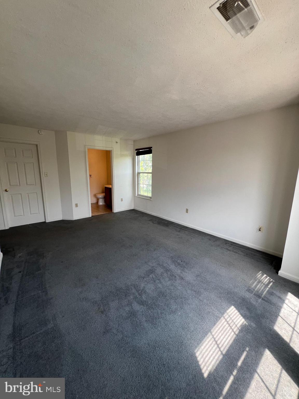 STUART MECHANIC - Residential Lease