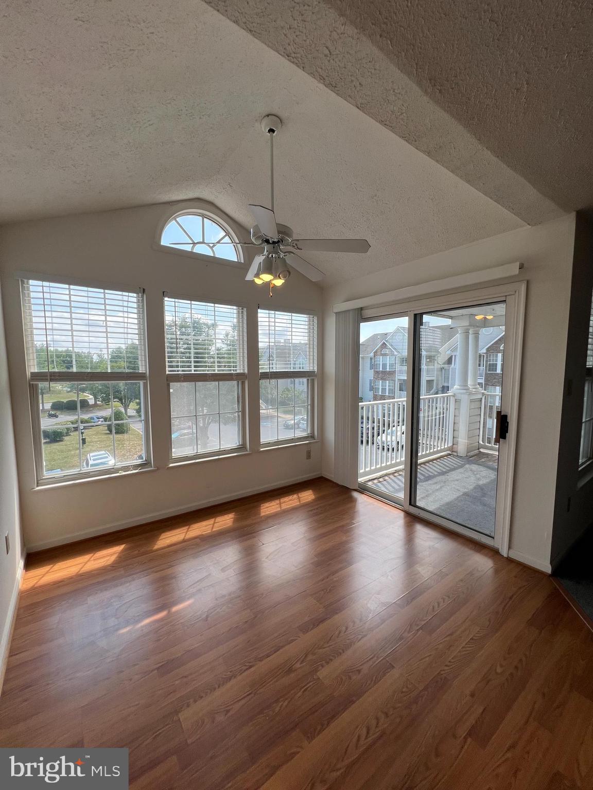 STUART MECHANIC - Residential Lease