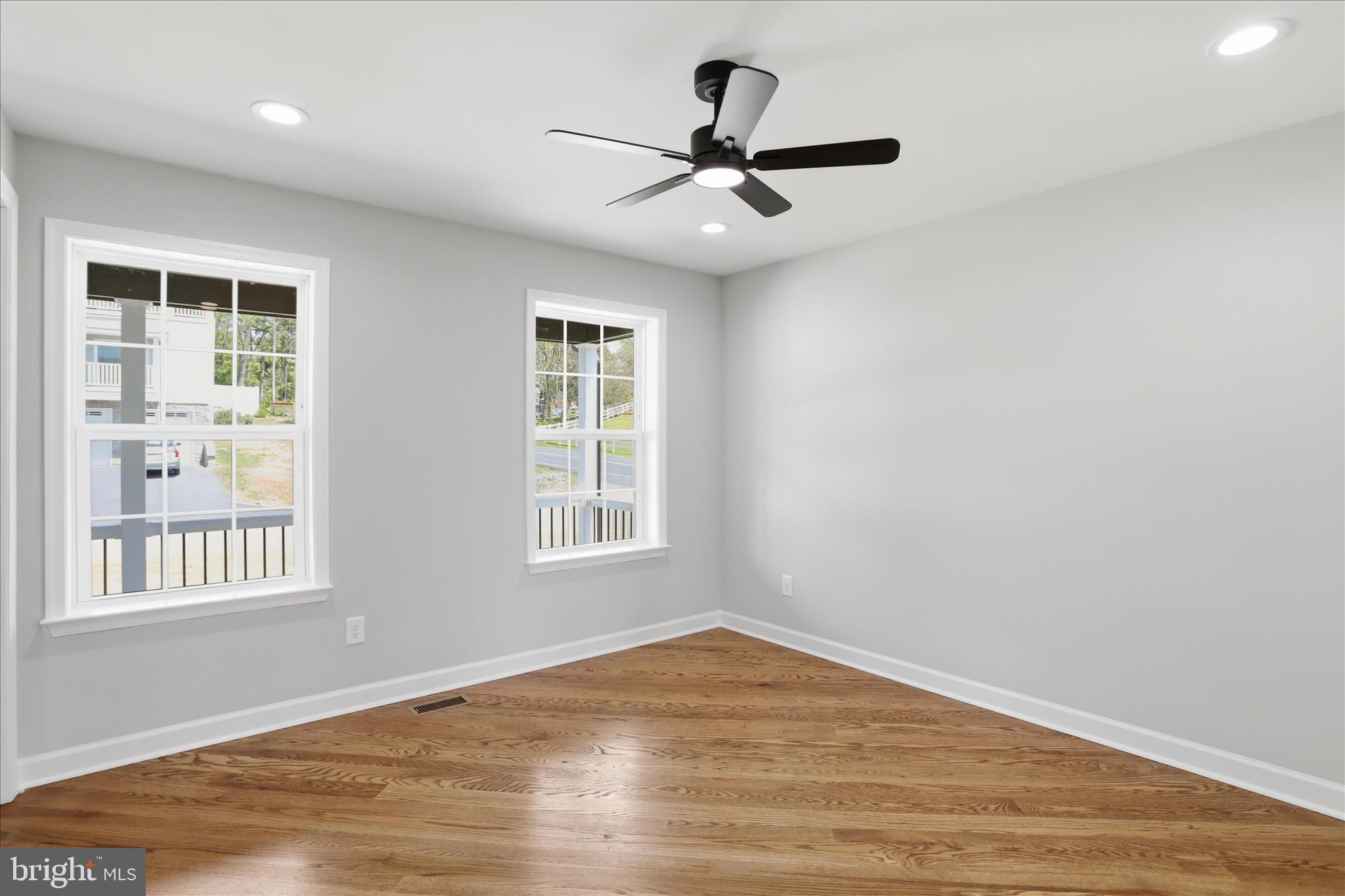STONEBRIDGE - Residential