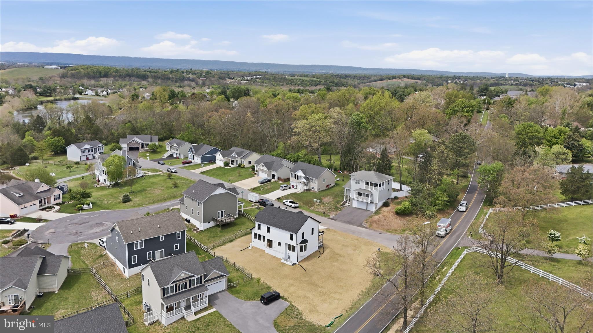 STONEBRIDGE - Residential