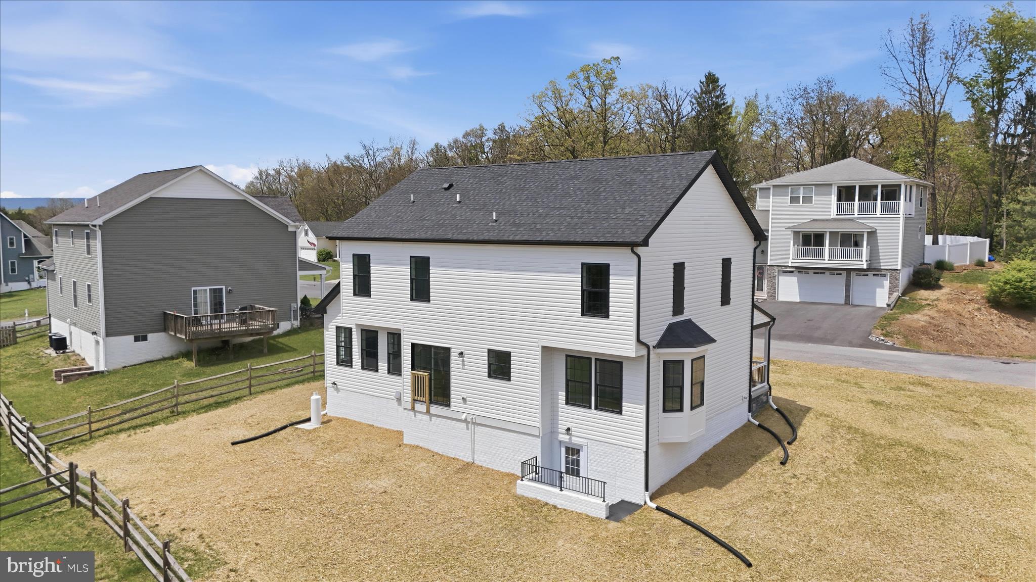STONEBRIDGE - Residential