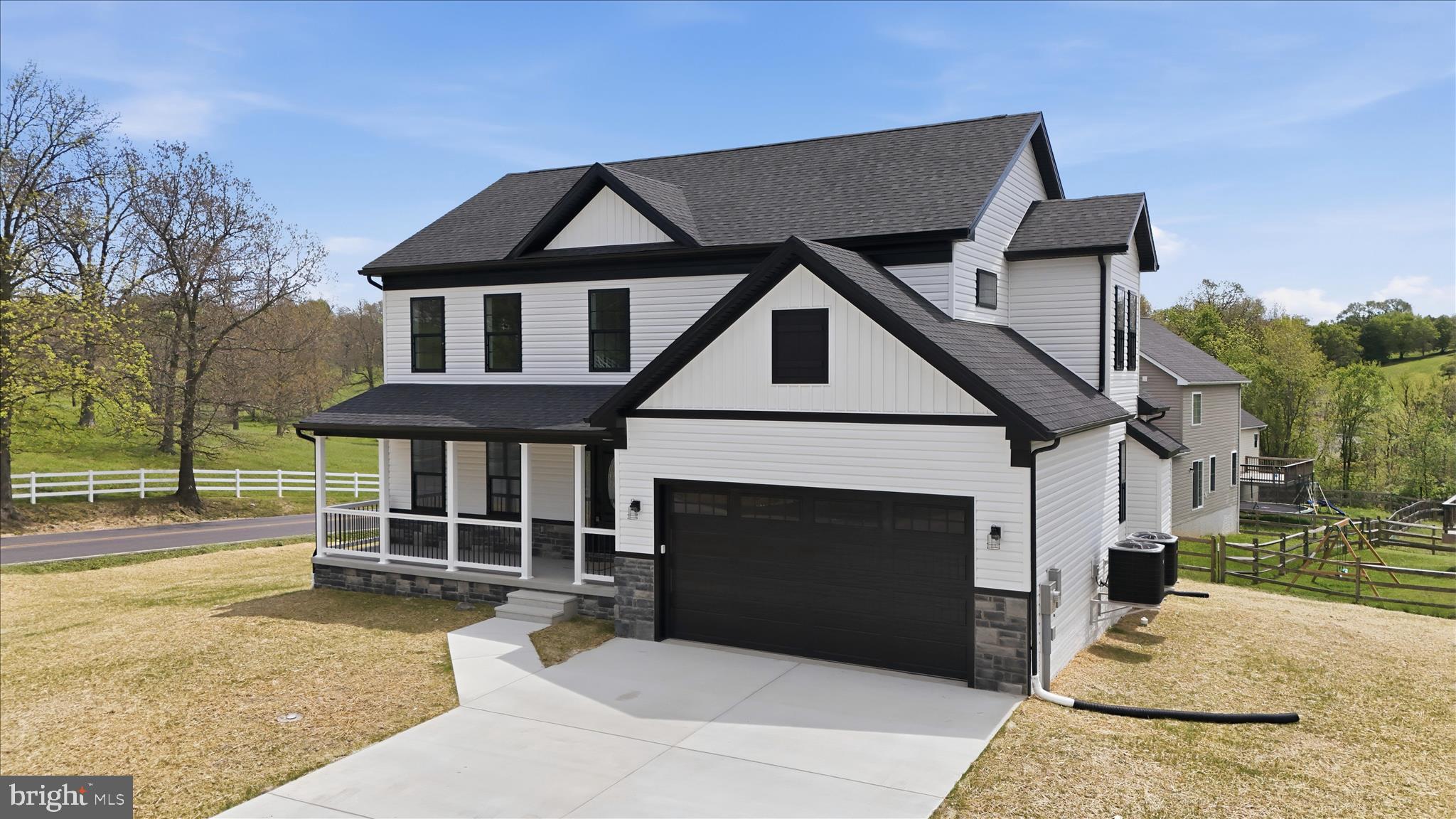 STONEBRIDGE - Residential