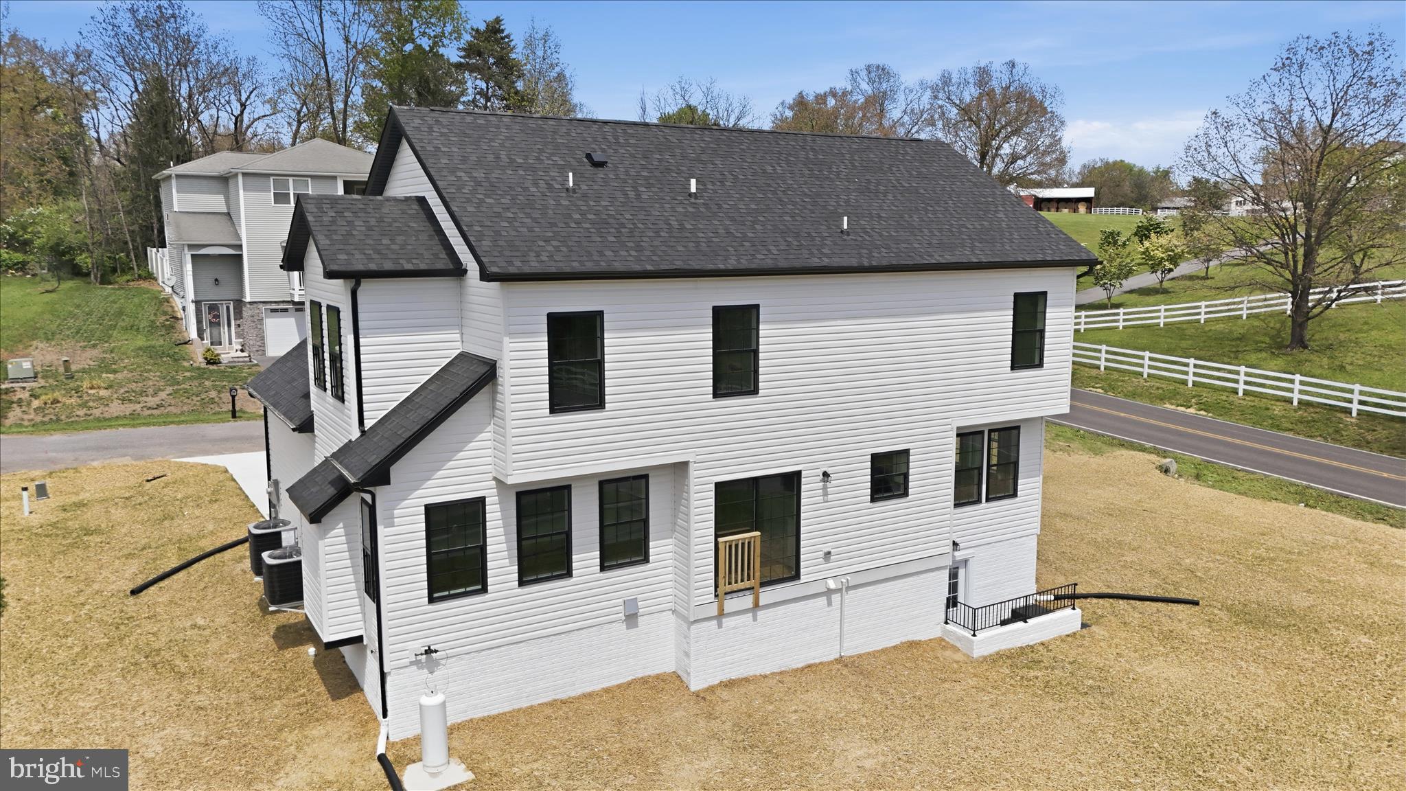 STONEBRIDGE - Residential