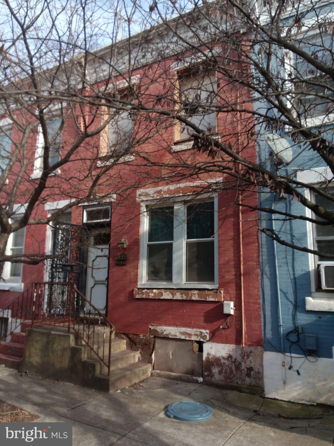 PHILADELPHIA - Residential