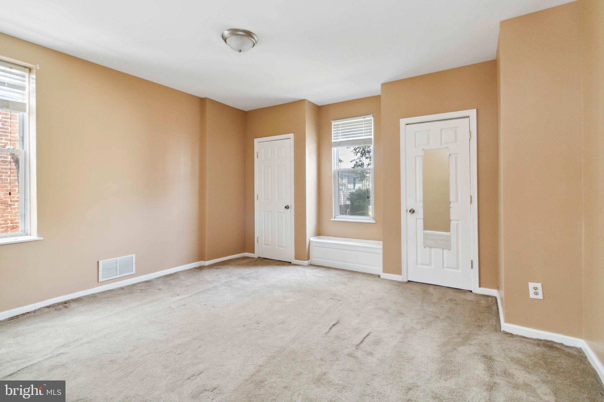 FERN ROCK - Residential