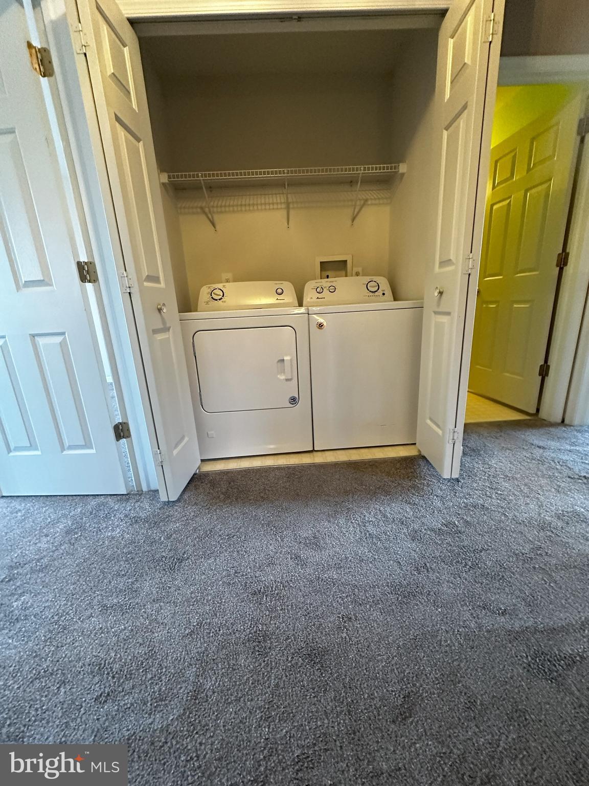 HUNT CLUB - Residential Lease