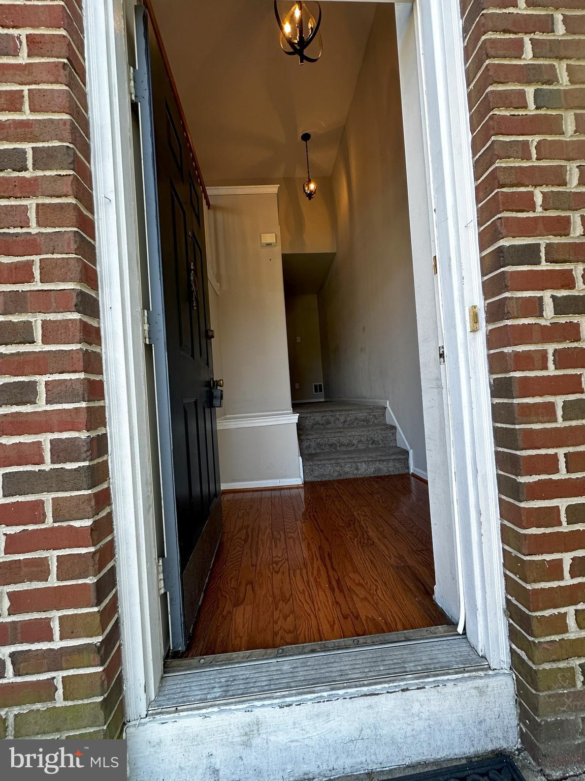 HUNT CLUB - Residential Lease