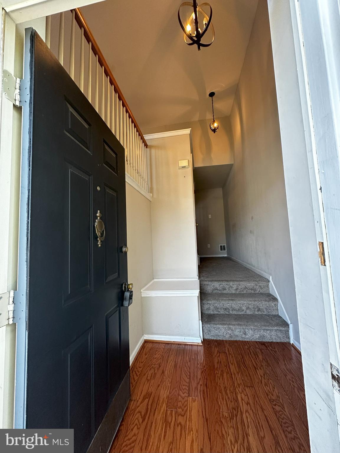 HUNT CLUB - Residential Lease