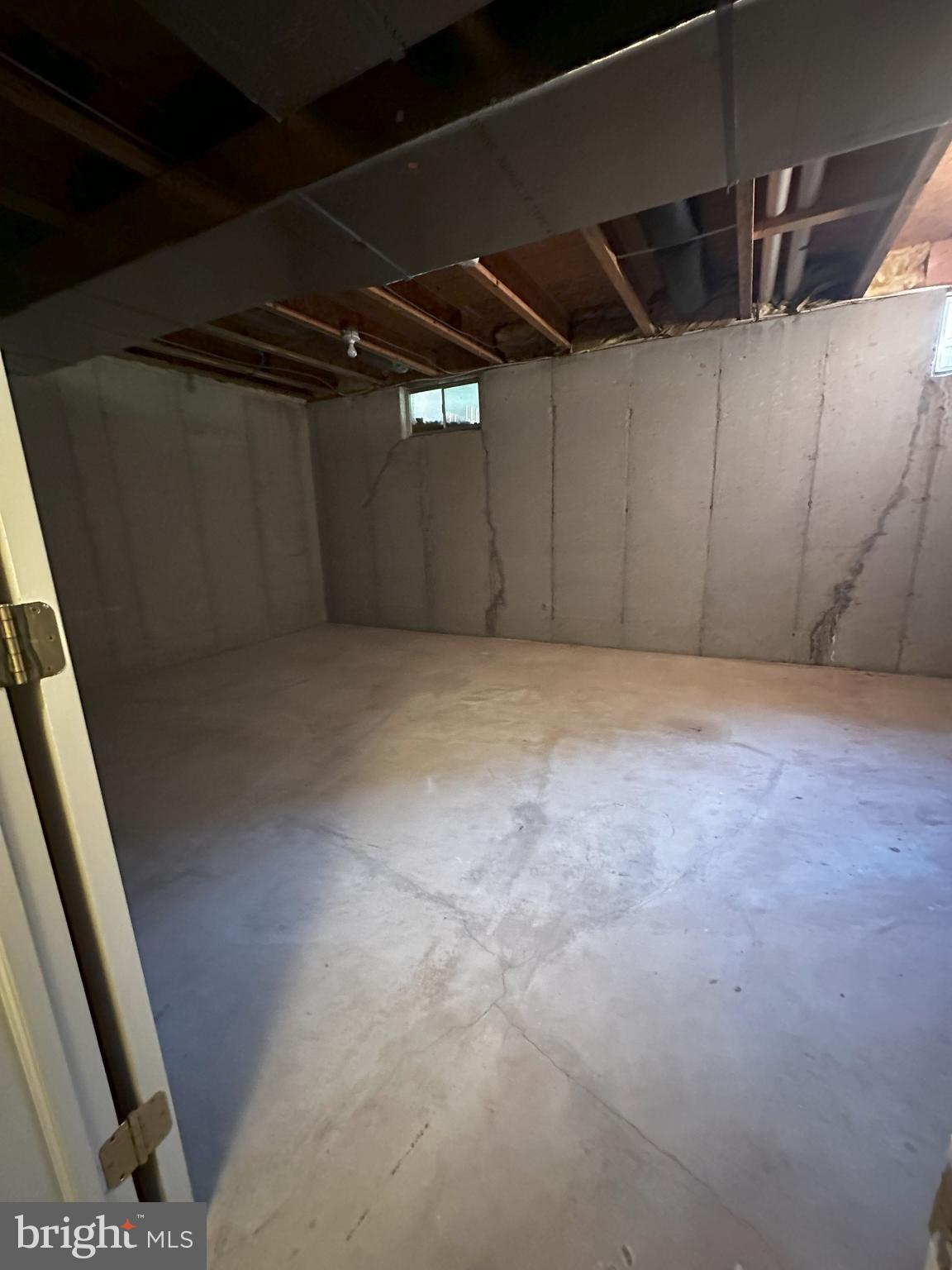 HUNT CLUB - Residential Lease