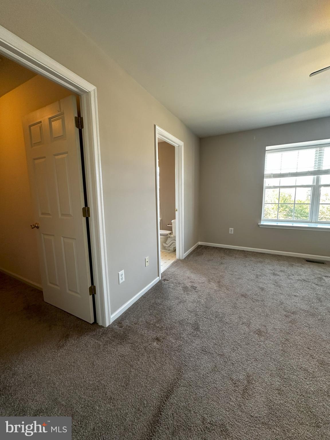 HUNT CLUB - Residential Lease