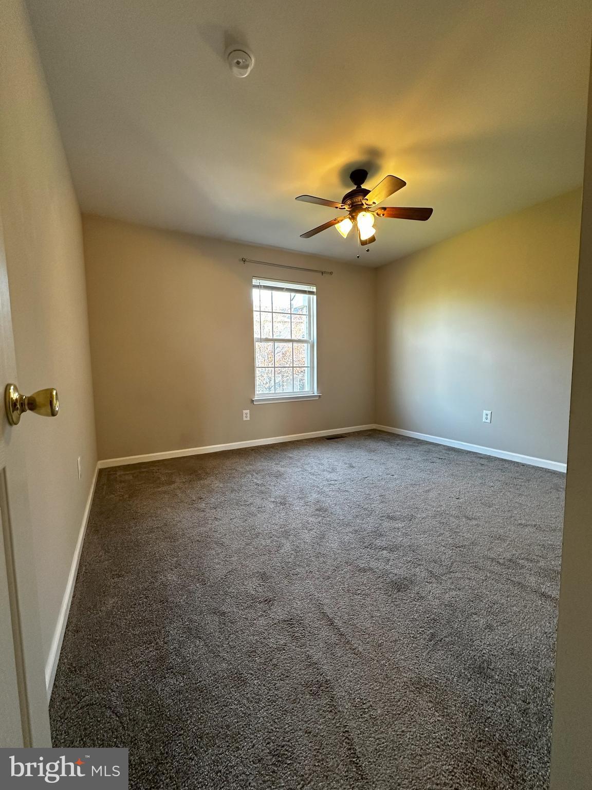 HUNT CLUB - Residential Lease