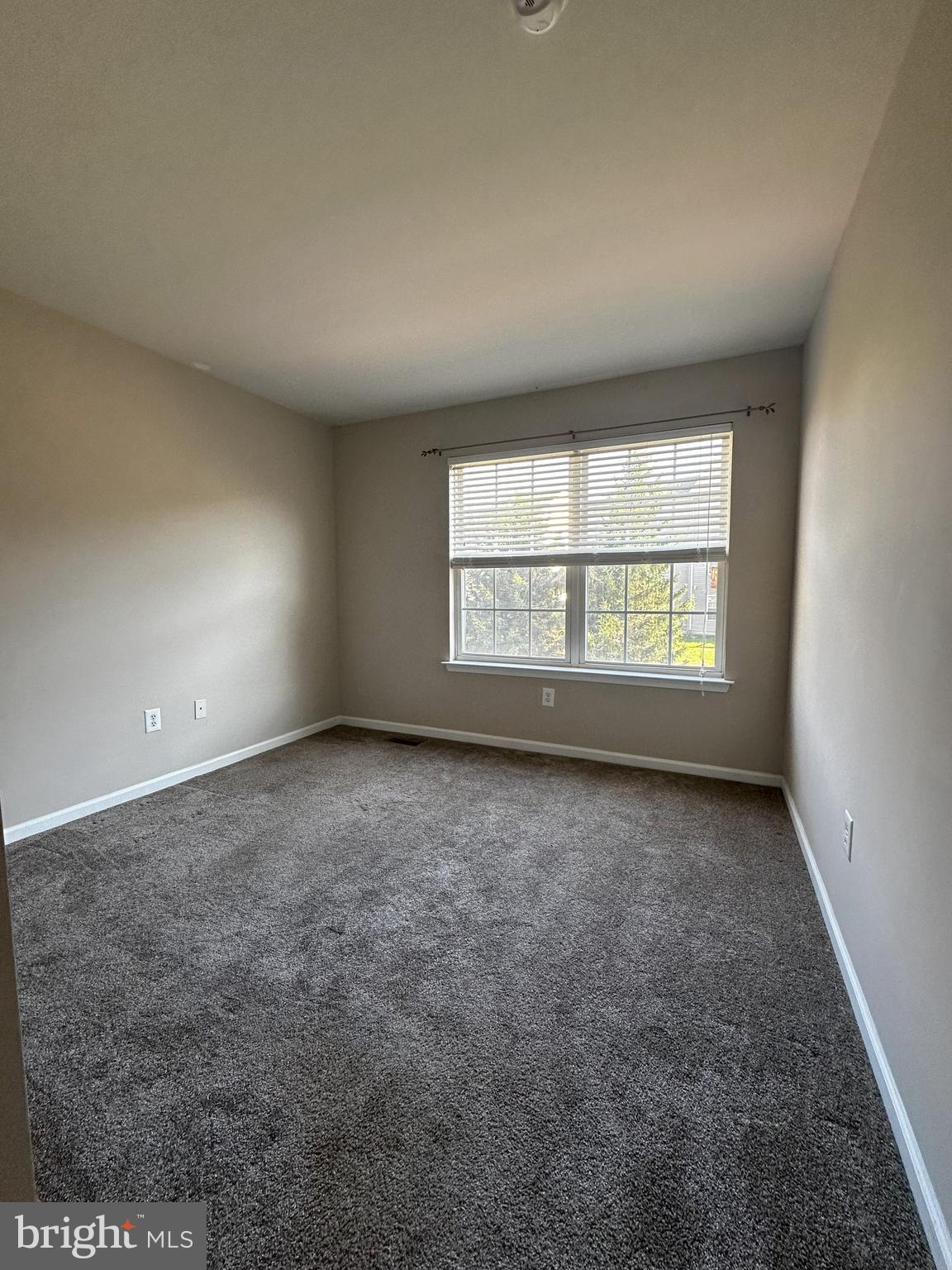 HUNT CLUB - Residential Lease