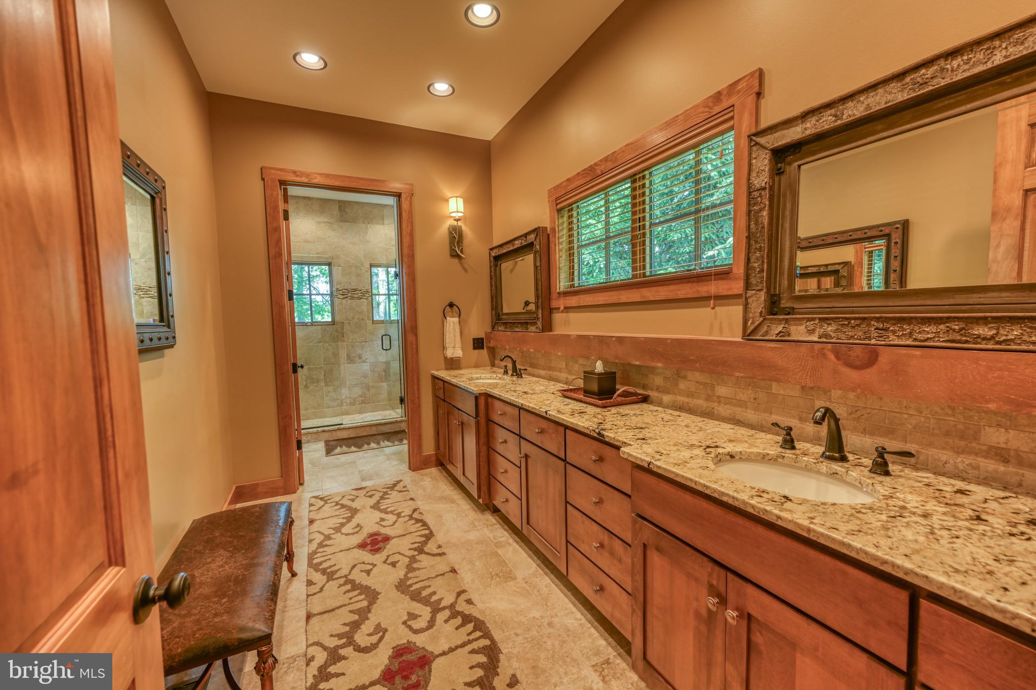 TURKEY NECK ESTATES - Residential