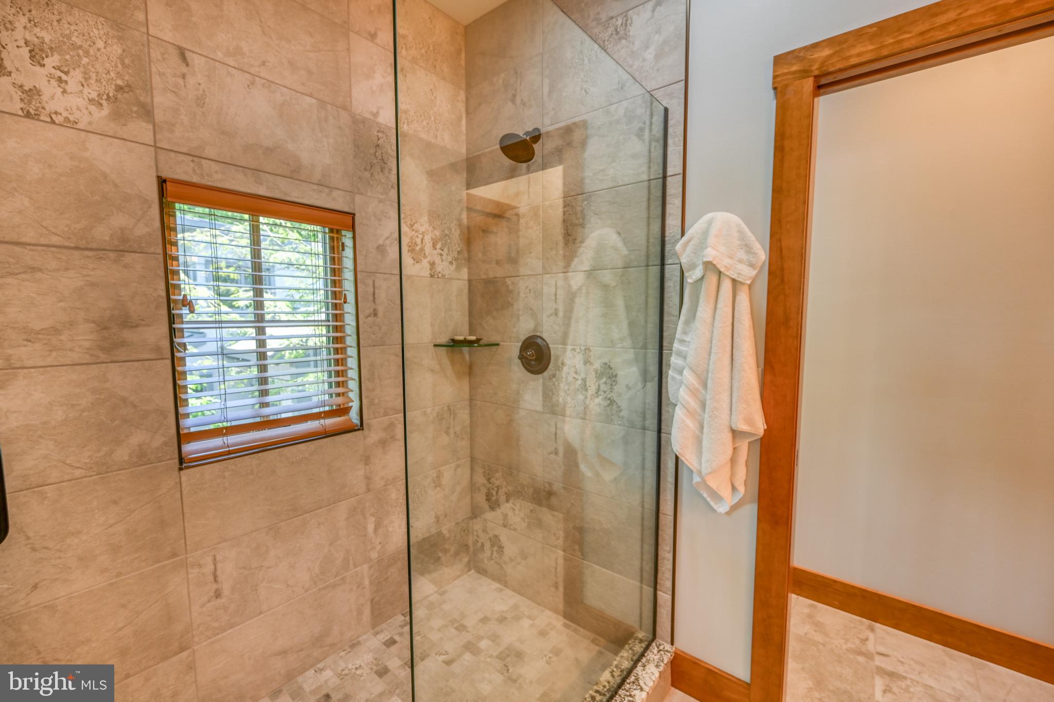 TURKEY NECK ESTATES - Residential