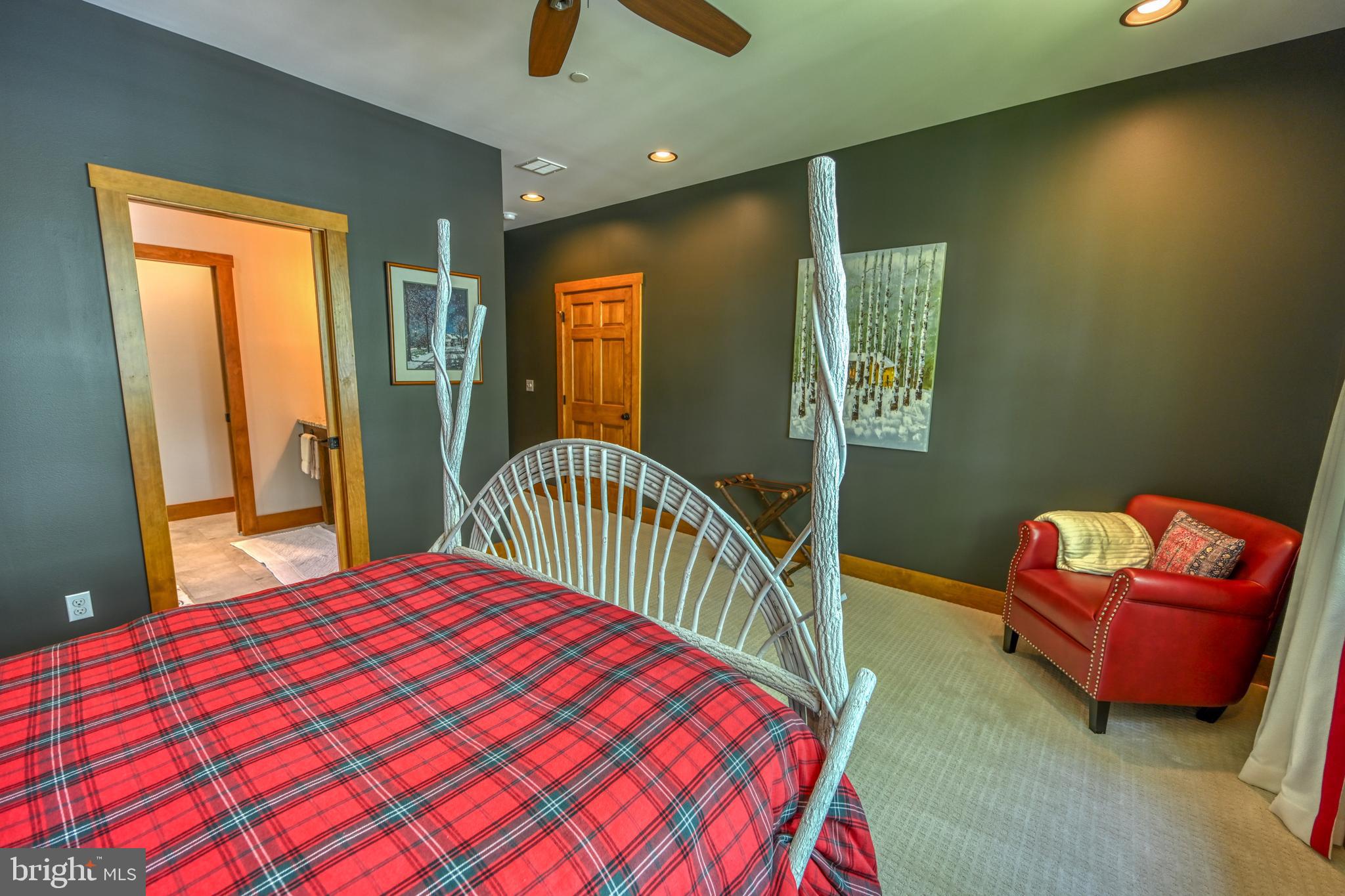 TURKEY NECK ESTATES - Residential