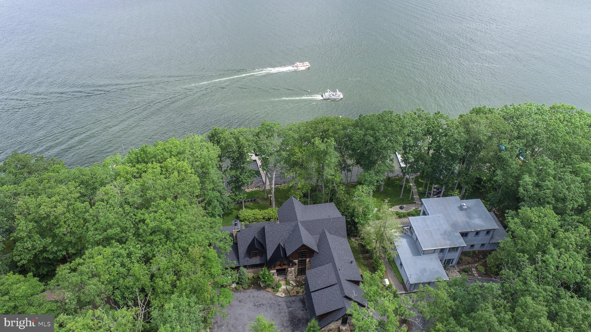 TURKEY NECK ESTATES - Residential