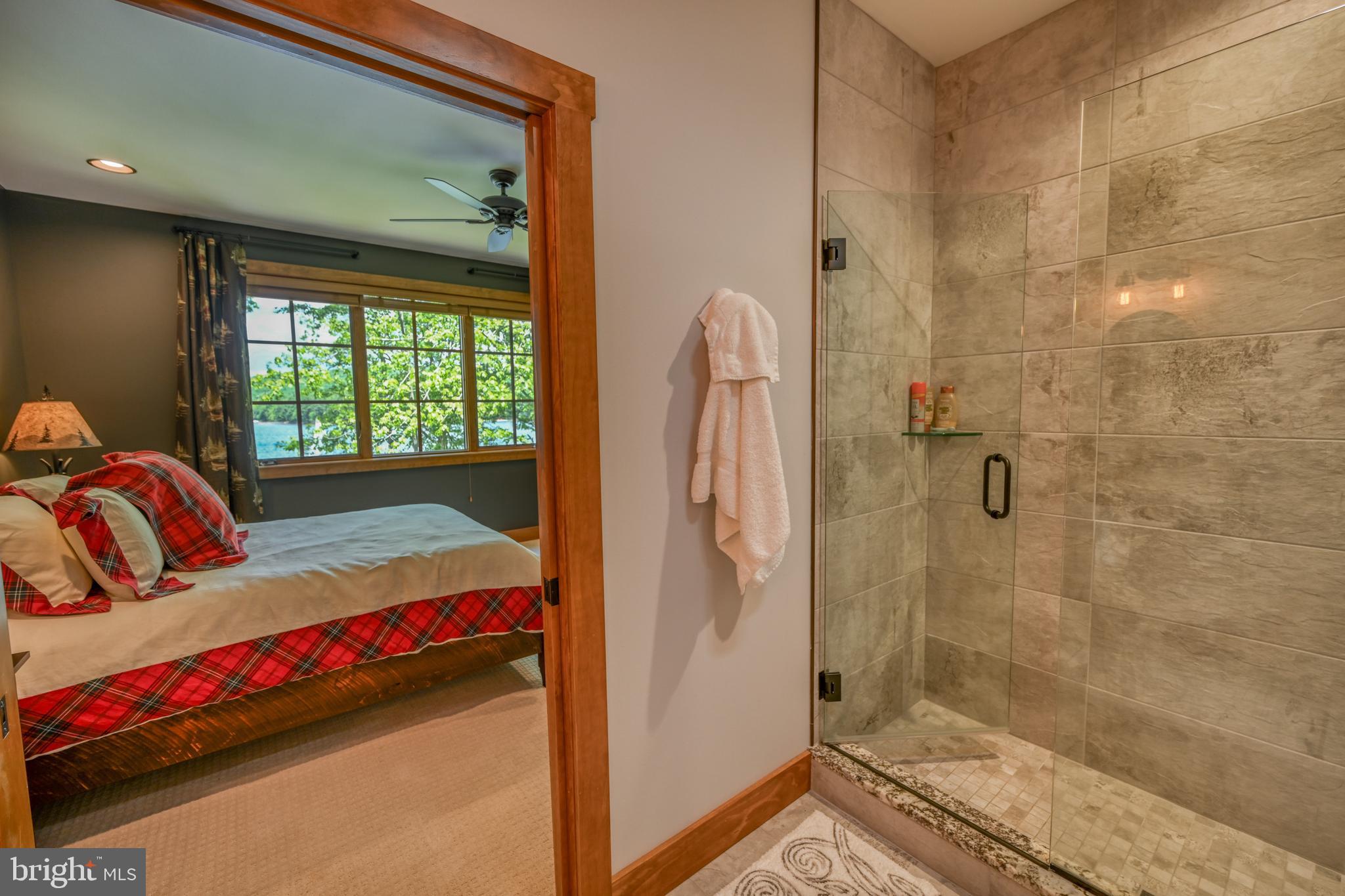 TURKEY NECK ESTATES - Residential