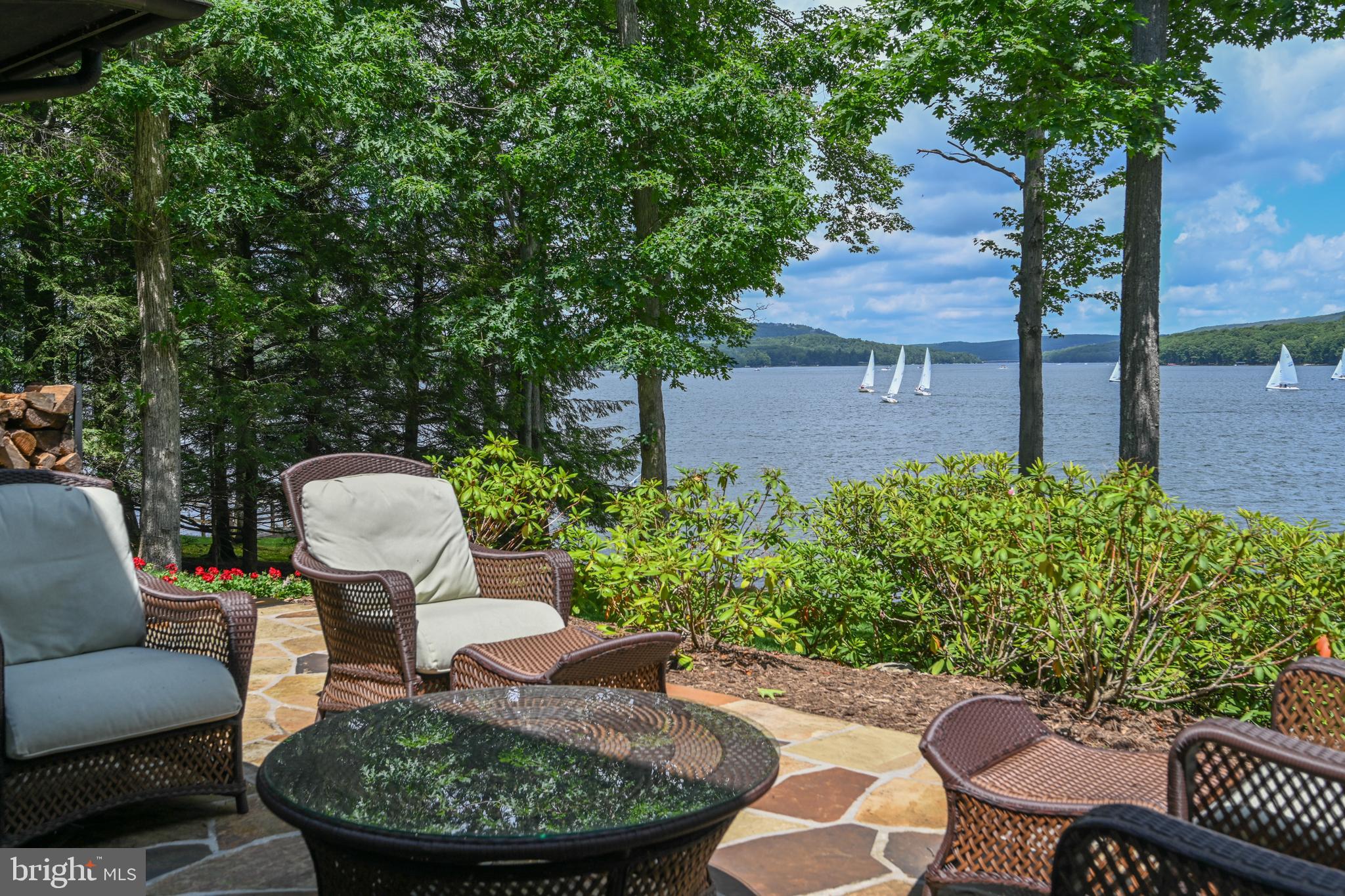 TURKEY NECK ESTATES - Residential