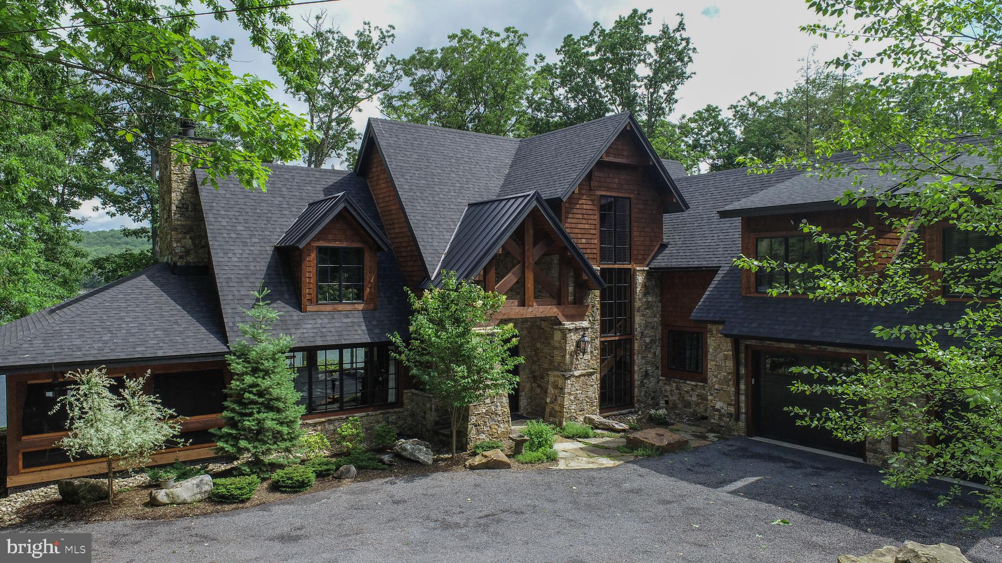 TURKEY NECK ESTATES - Residential
