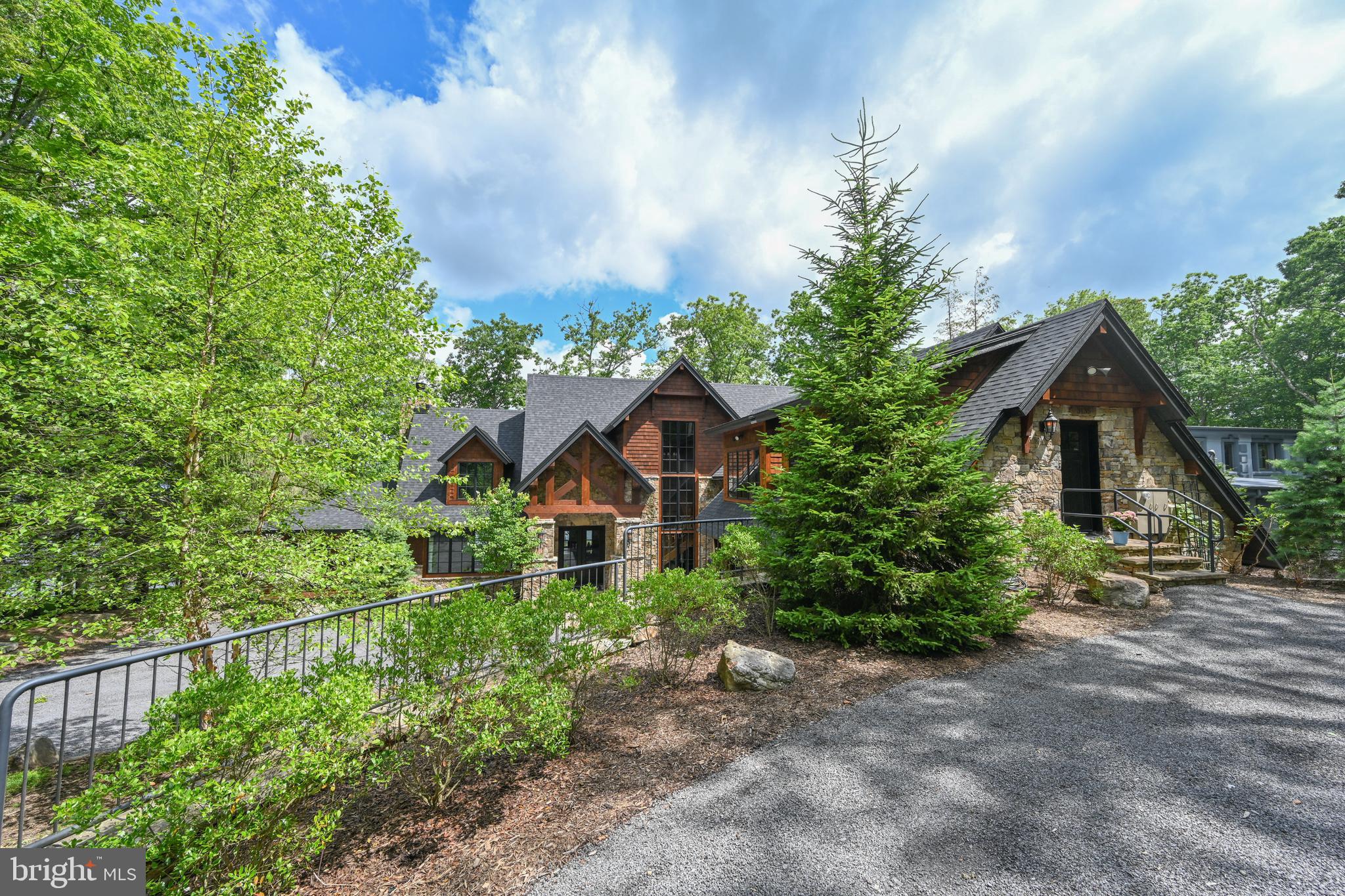 TURKEY NECK ESTATES - Residential