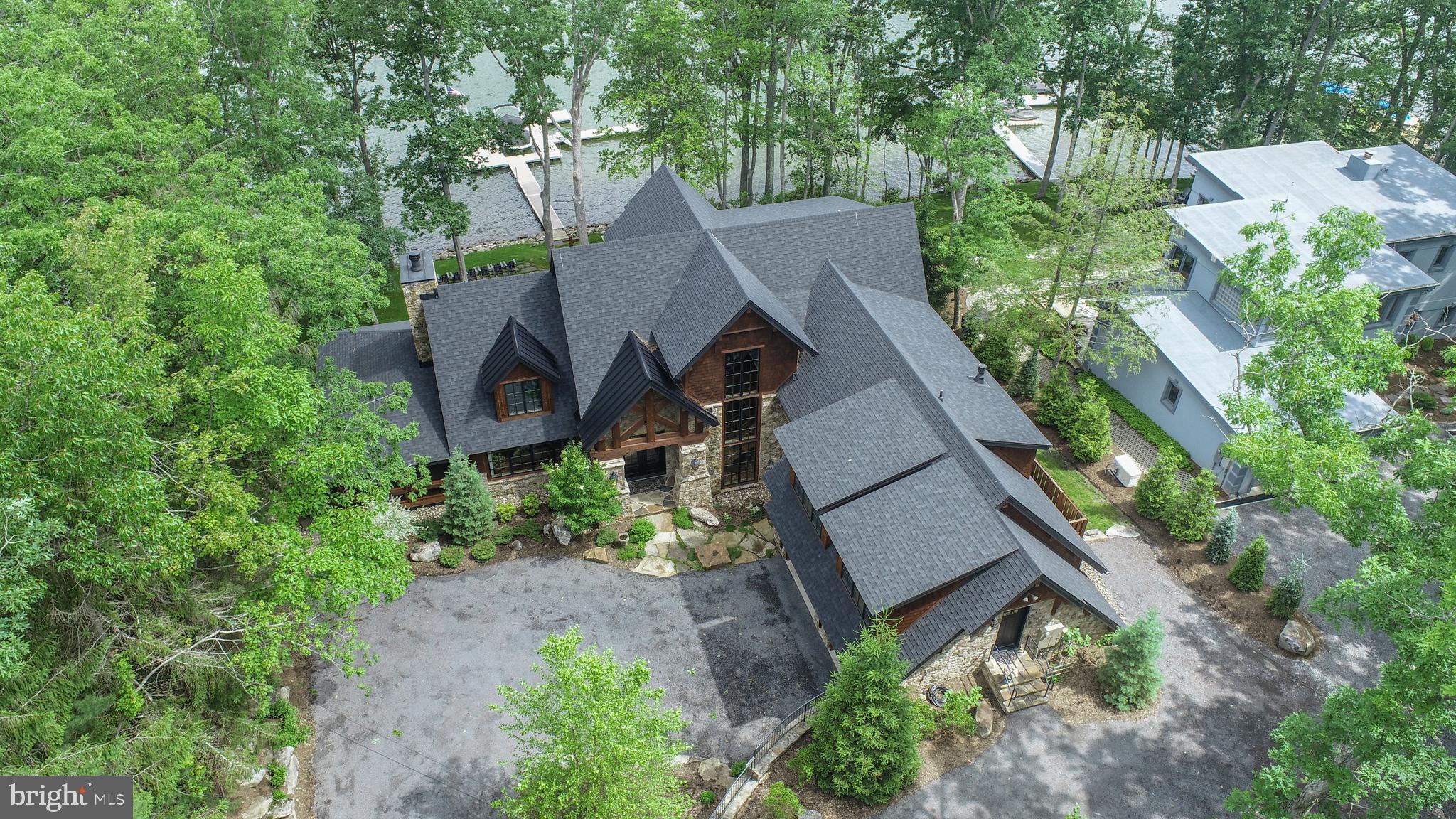 TURKEY NECK ESTATES - Residential