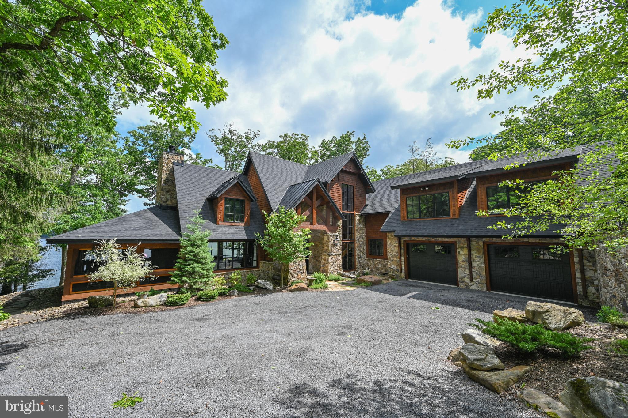 TURKEY NECK ESTATES - Residential