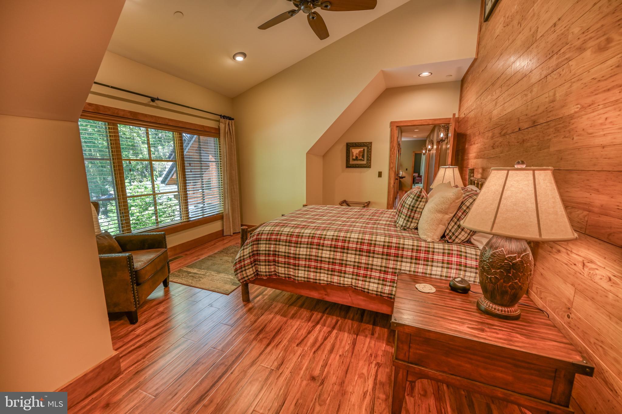 TURKEY NECK ESTATES - Residential