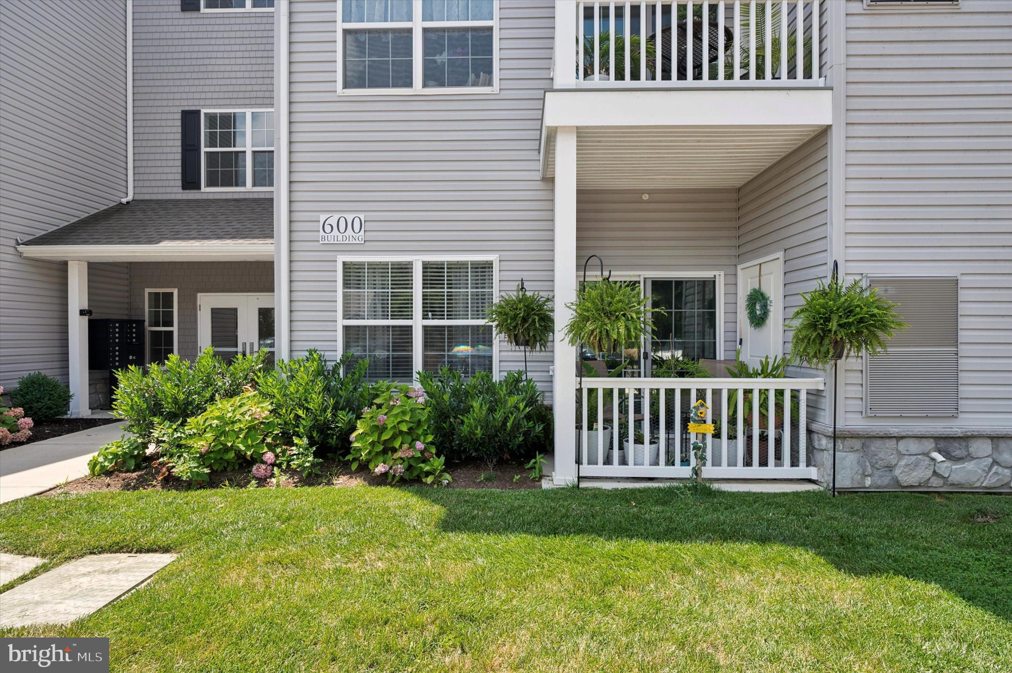600 HARVIN WAY 611