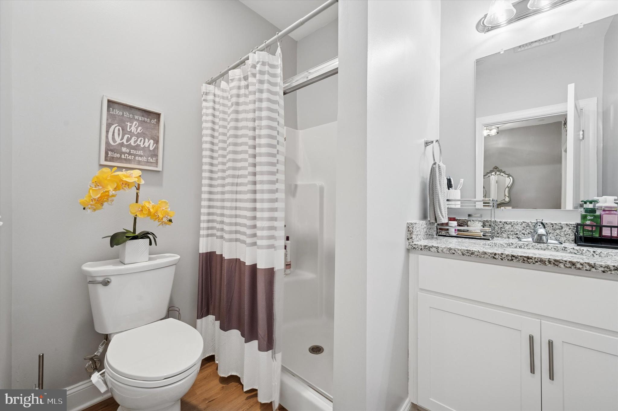 RESIDENCES AT BROOKHAVEN GLEN - Residential