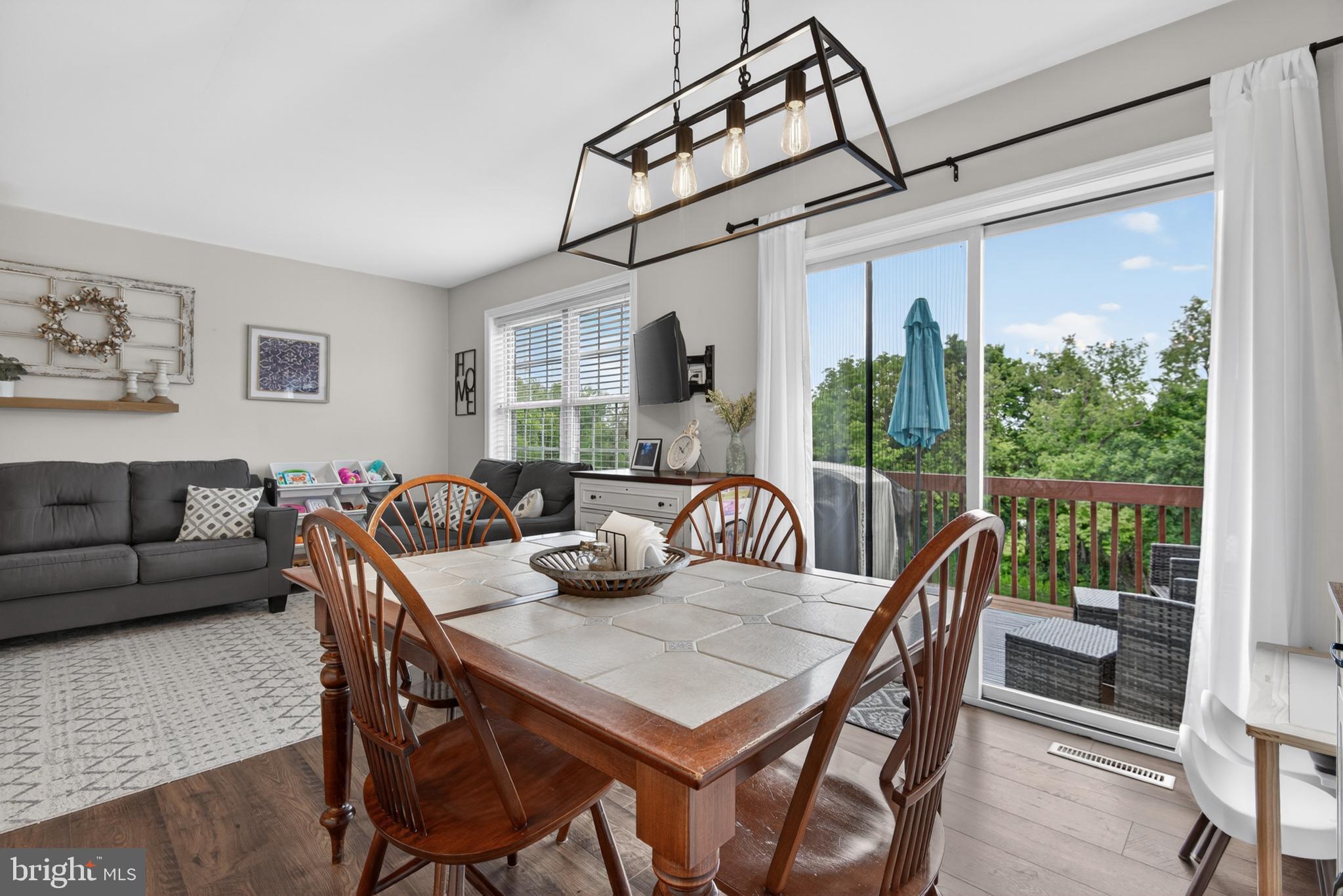 OAK RIDGE COMMONS - Residential