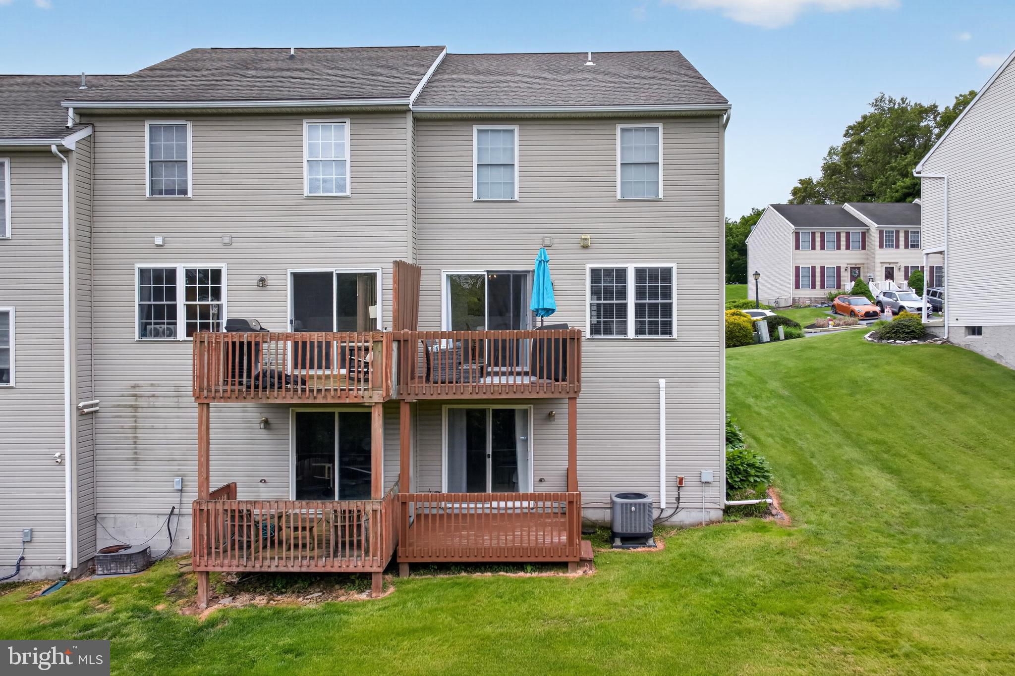 OAK RIDGE COMMONS - Residential