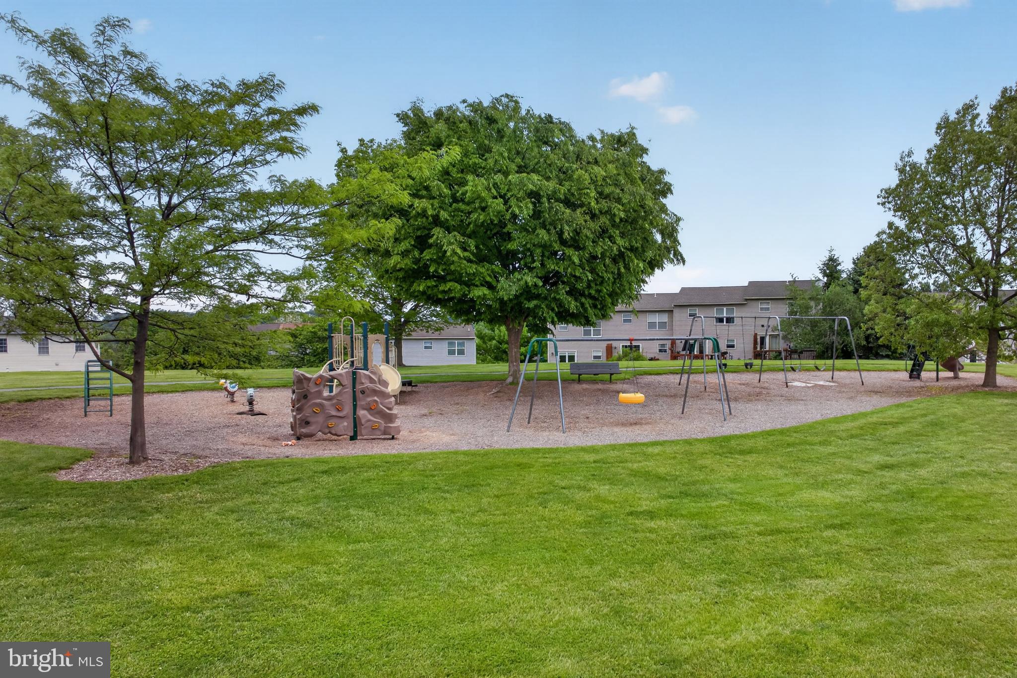 OAK RIDGE COMMONS - Residential