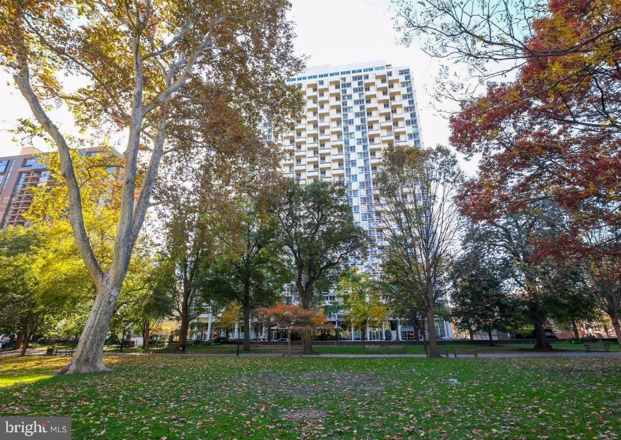 WASHINGTON SQ - Residential Lease