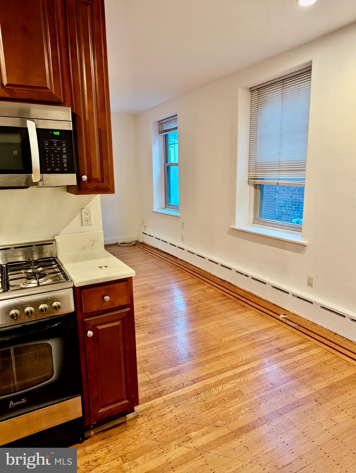 SOCIETY HILL - Residential Lease