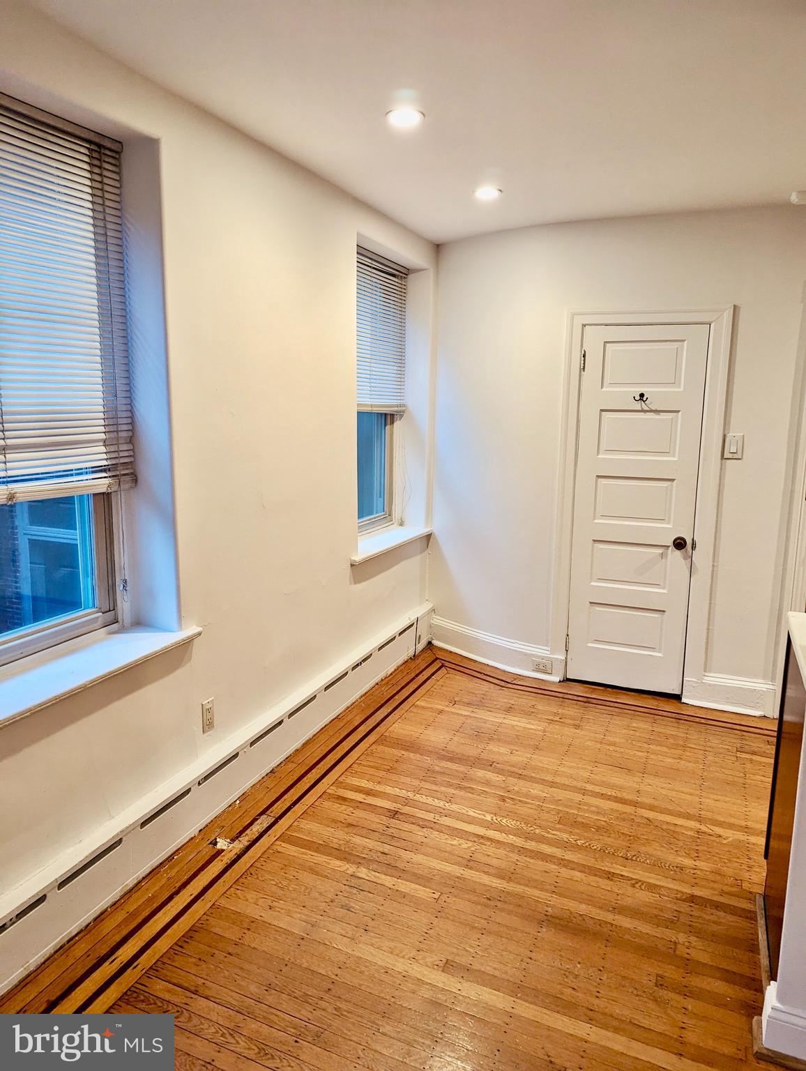 SOCIETY HILL - Residential Lease