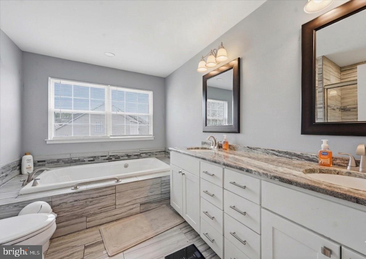 OAKWOOD - Residential