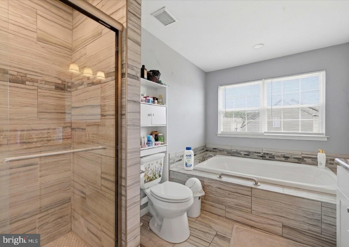 OAKWOOD - Residential