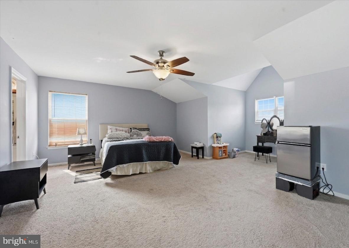 OAKWOOD - Residential