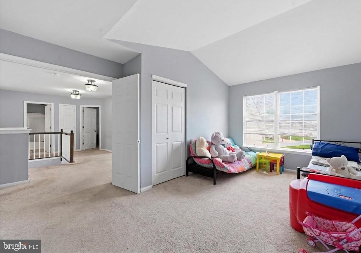 OAKWOOD - Residential