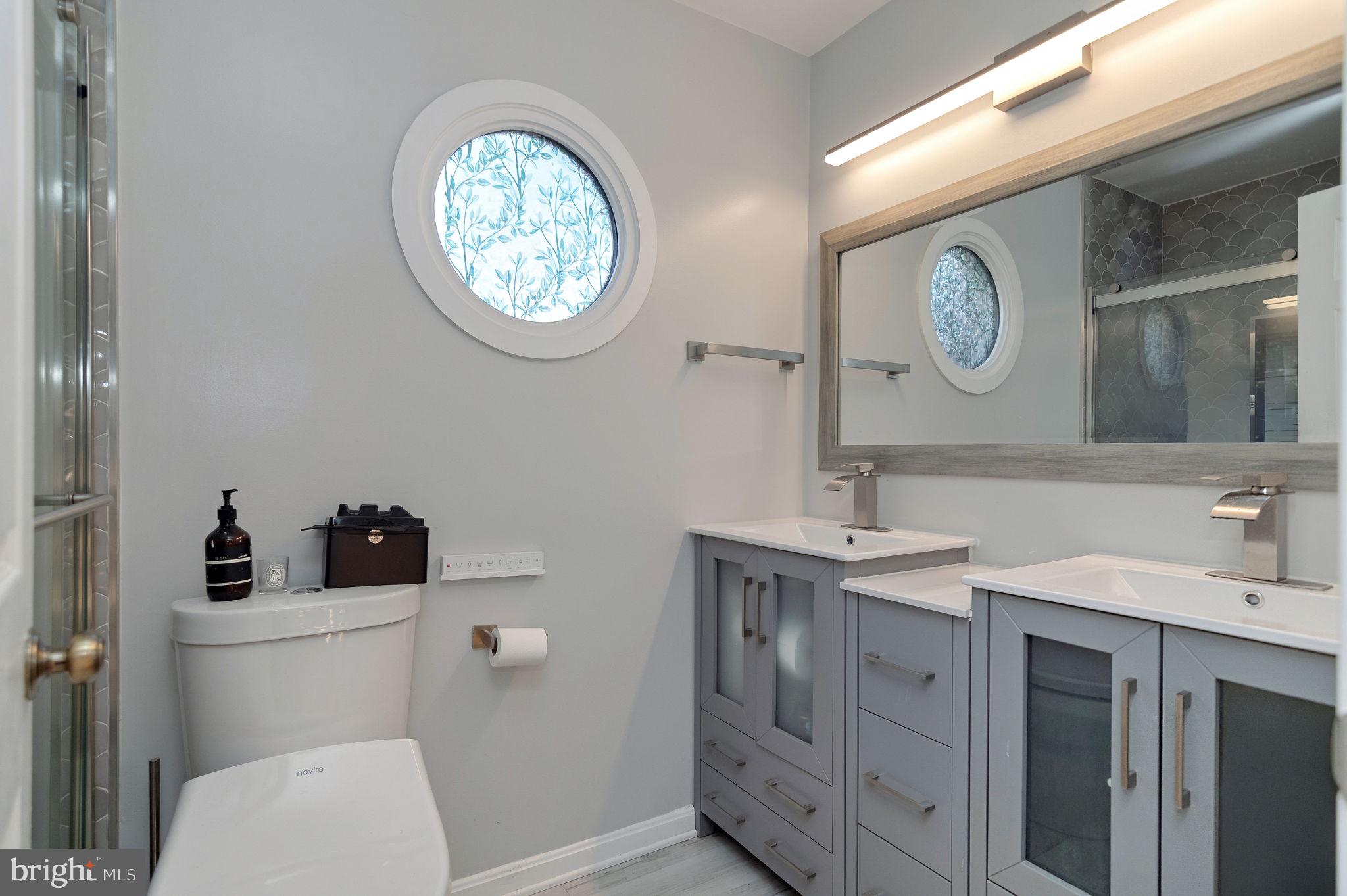 ROCKCREST - Residential