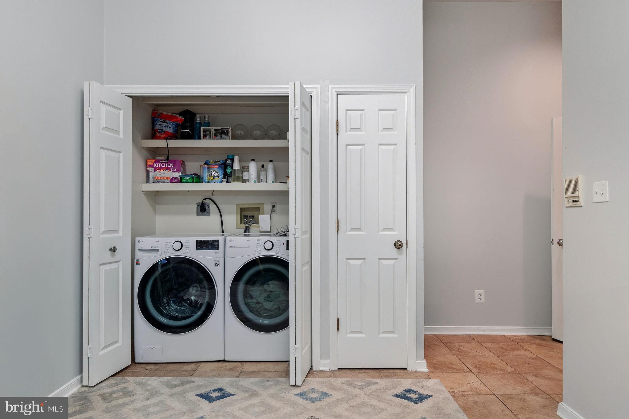 ROCKCREST - Residential