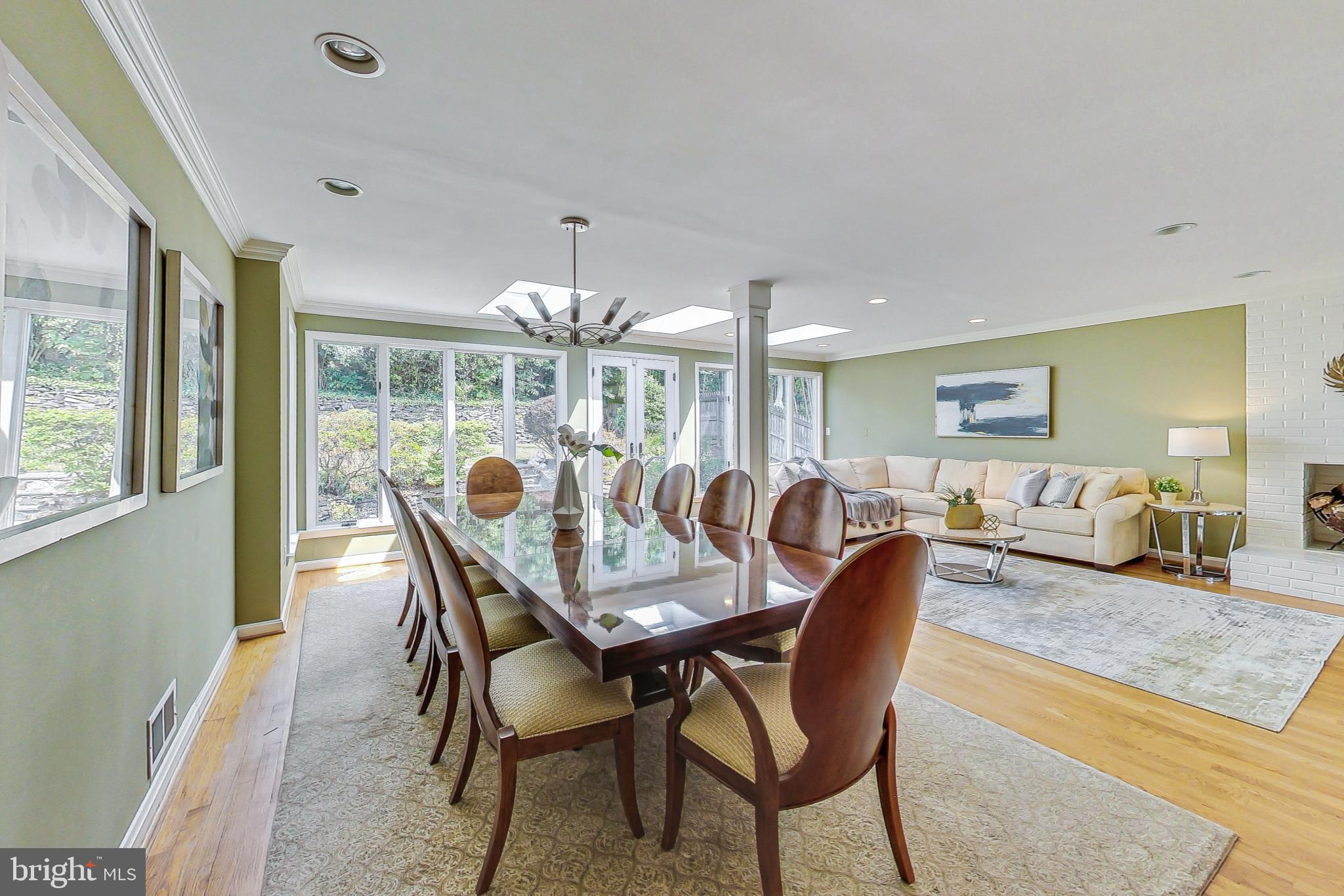 PINEHURST VILLAGE - Residential