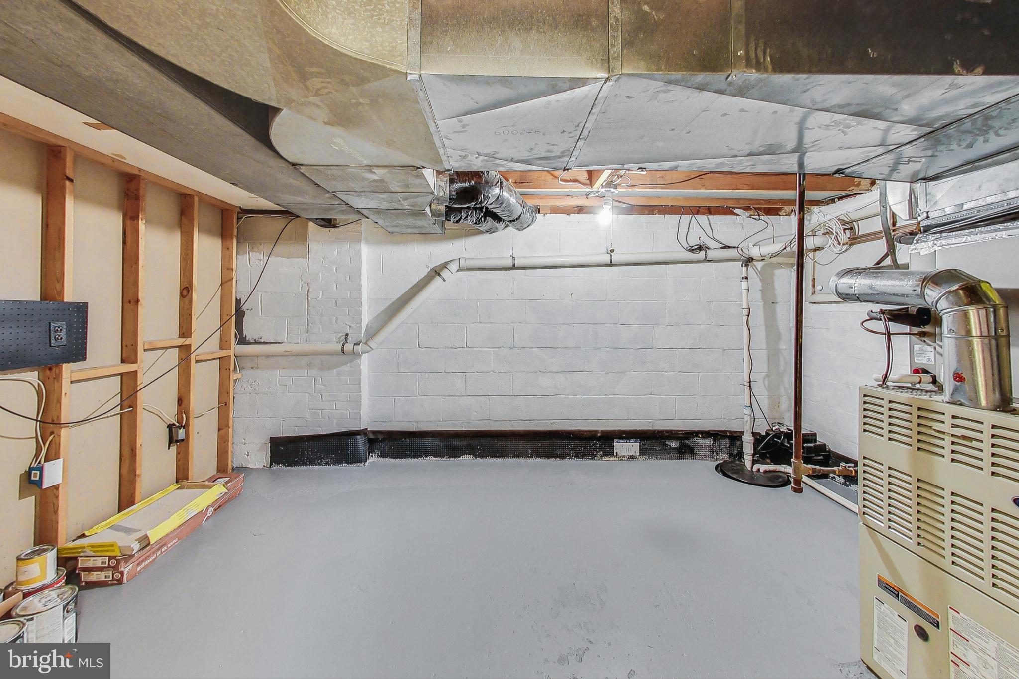 PINEHURST VILLAGE - Residential