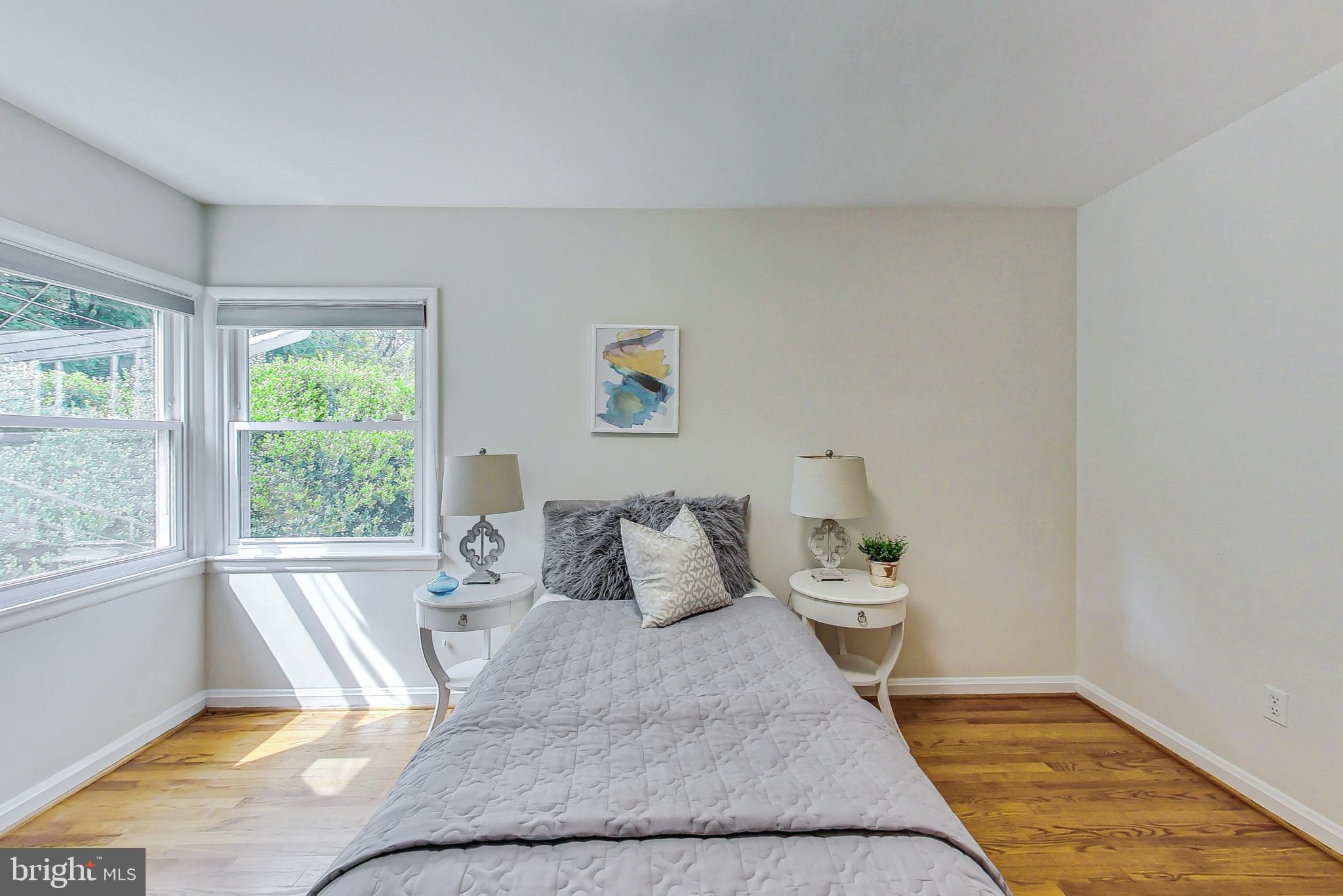 PINEHURST VILLAGE - Residential