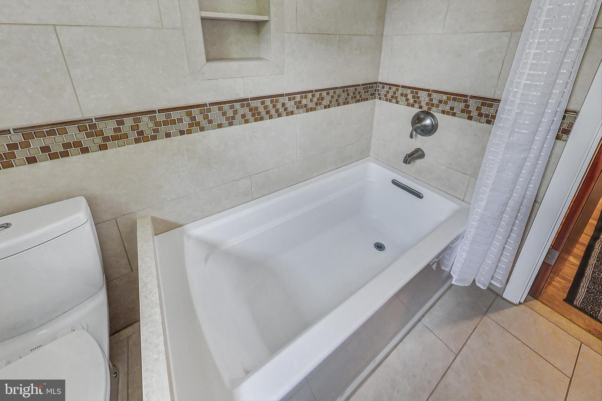 PINEHURST VILLAGE - Residential