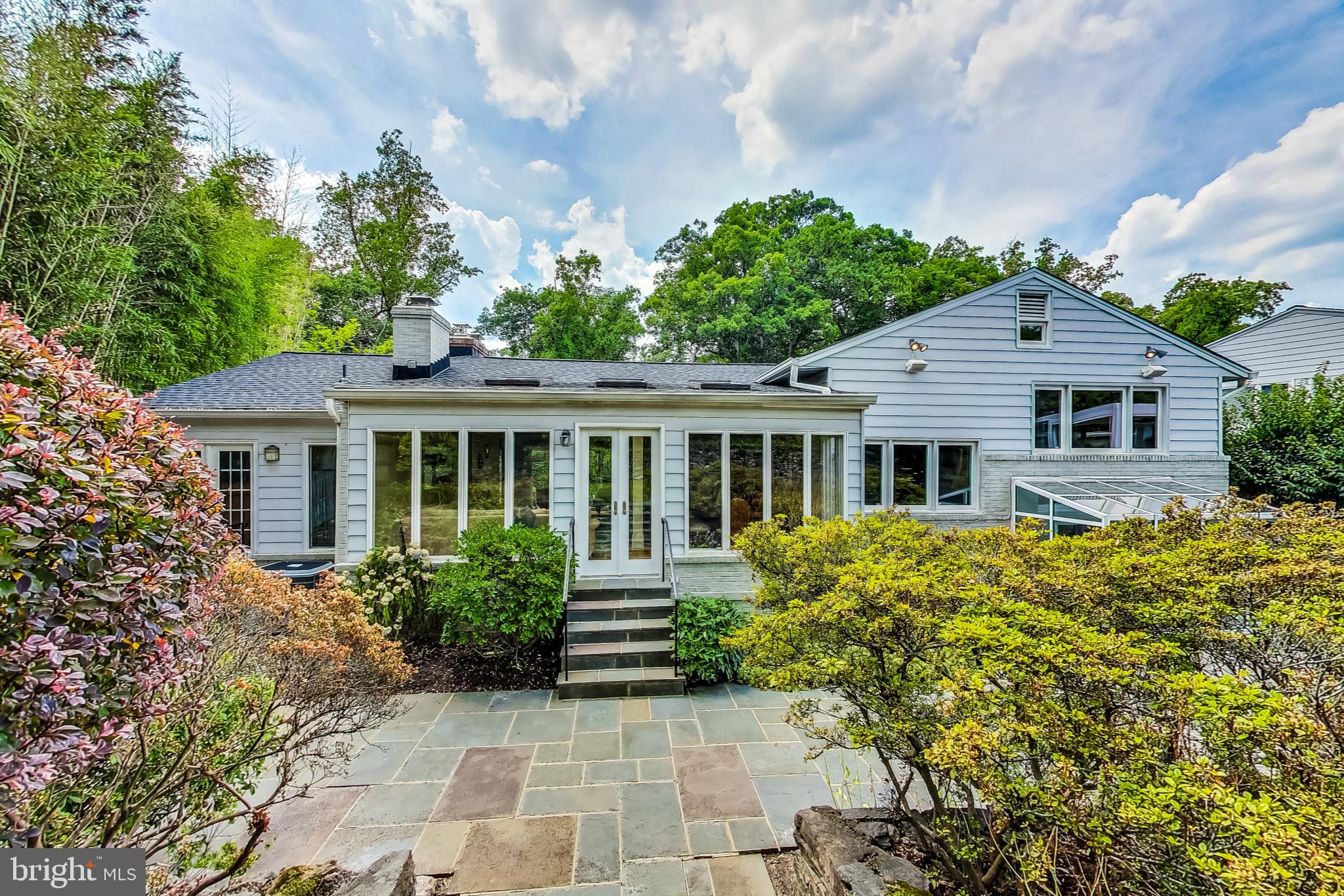 PINEHURST VILLAGE - Residential