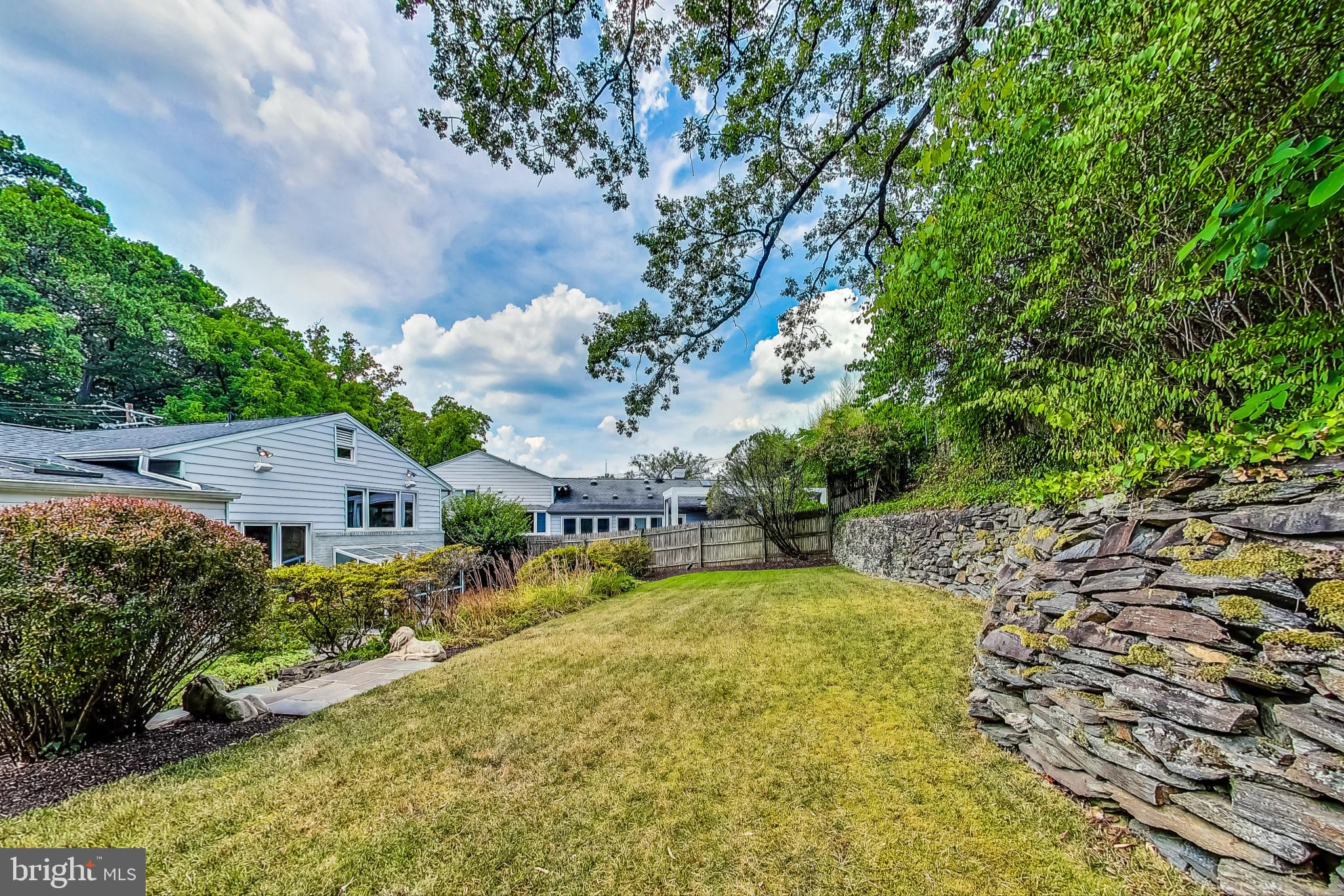 PINEHURST VILLAGE - Residential