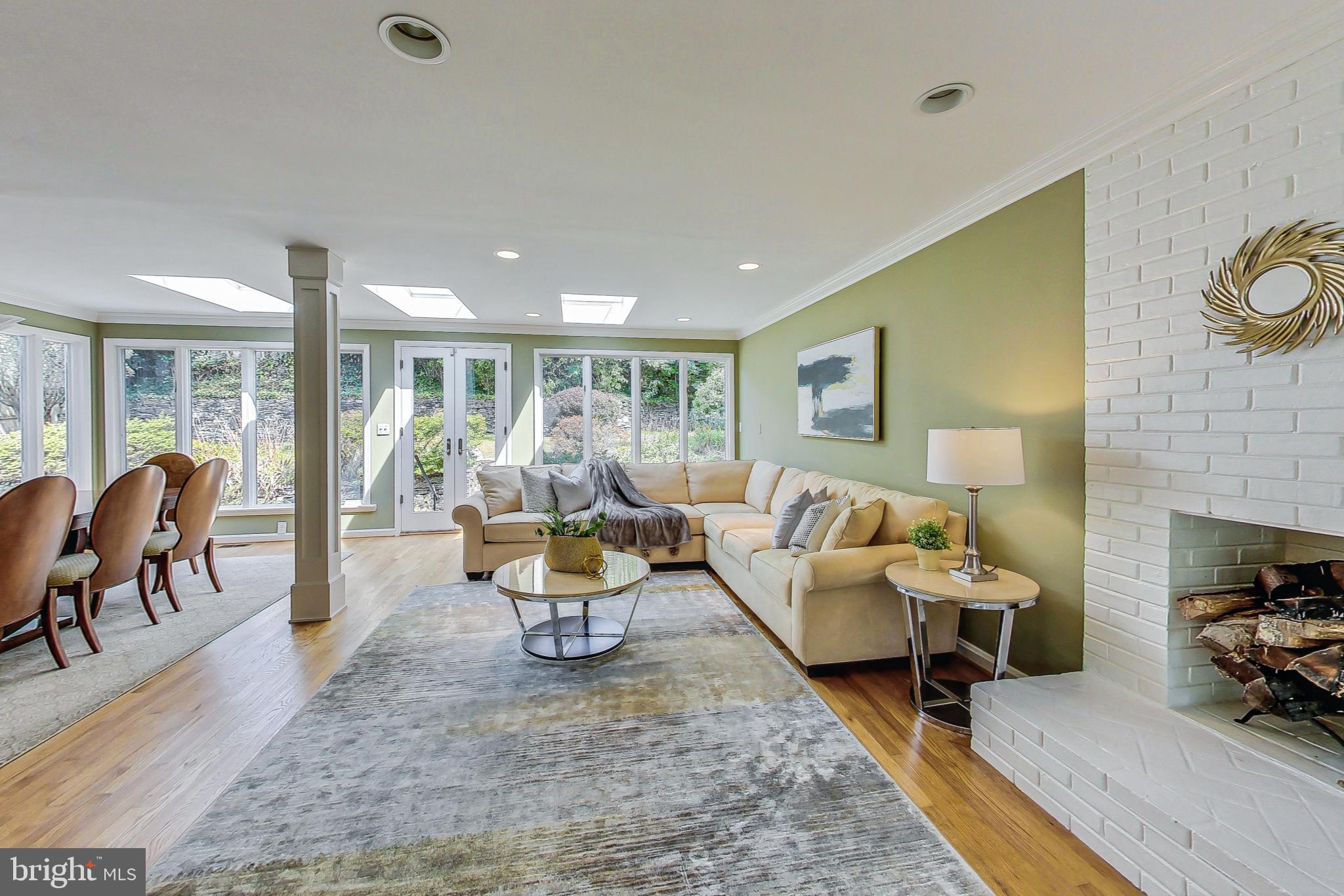 PINEHURST VILLAGE - Residential