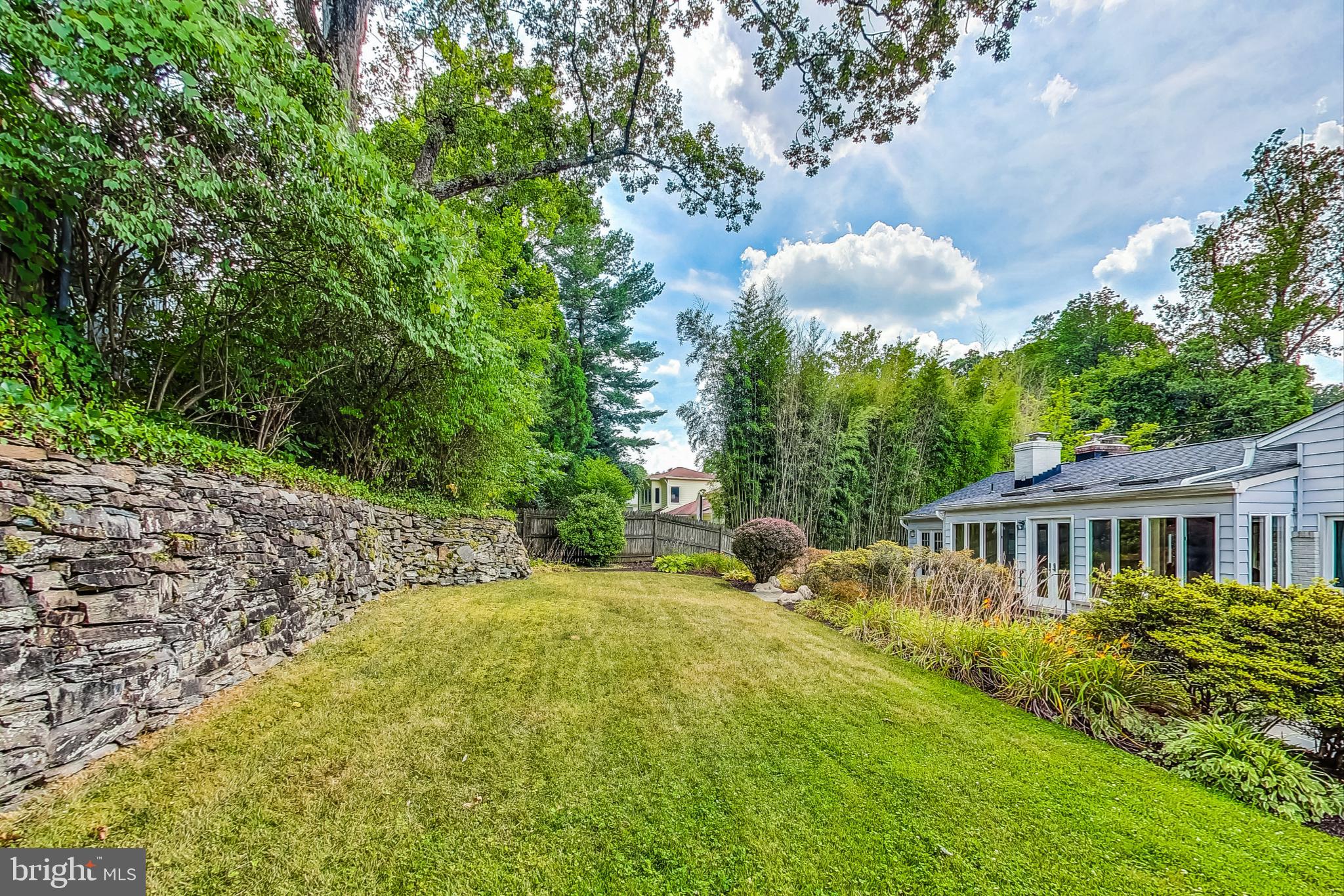 PINEHURST VILLAGE - Residential